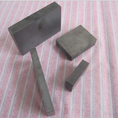 C8 Magnet Industrial Super Large Ferrite Block Strong Magnet 152x101x25mm (6x4x1&quot;)